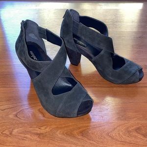 NEVER WORN: Easy Spirit Heels